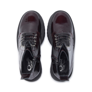 Carl Scarpa Dolmo Bordo Patent Leather Ankle Boots